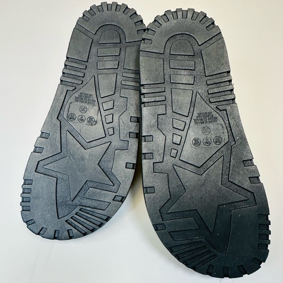 Maeve two strap sandals yellow size 6 - Picture 3 of 3